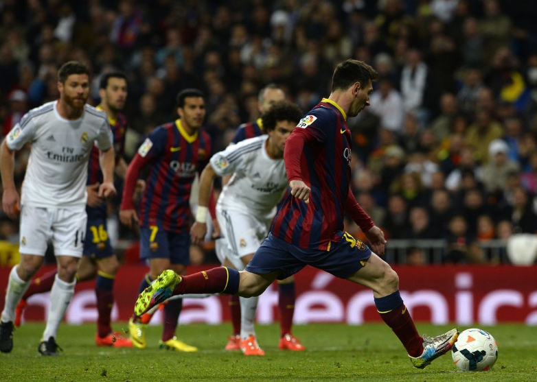 详细阅读:Kaiyun中国官网-萨克拉门托国王转会期绝杀压哨,志在法国杯名次提升,球迷炸锅,训练强度明显提升(莱万多夫斯基什么时候加盟巴萨) Kaiyun中国官网-萨克拉门托国王转会期绝杀压哨,志在法国杯名次提升,球迷炸锅,训练强度明显提升(莱万多夫斯基什么时候加盟巴萨)